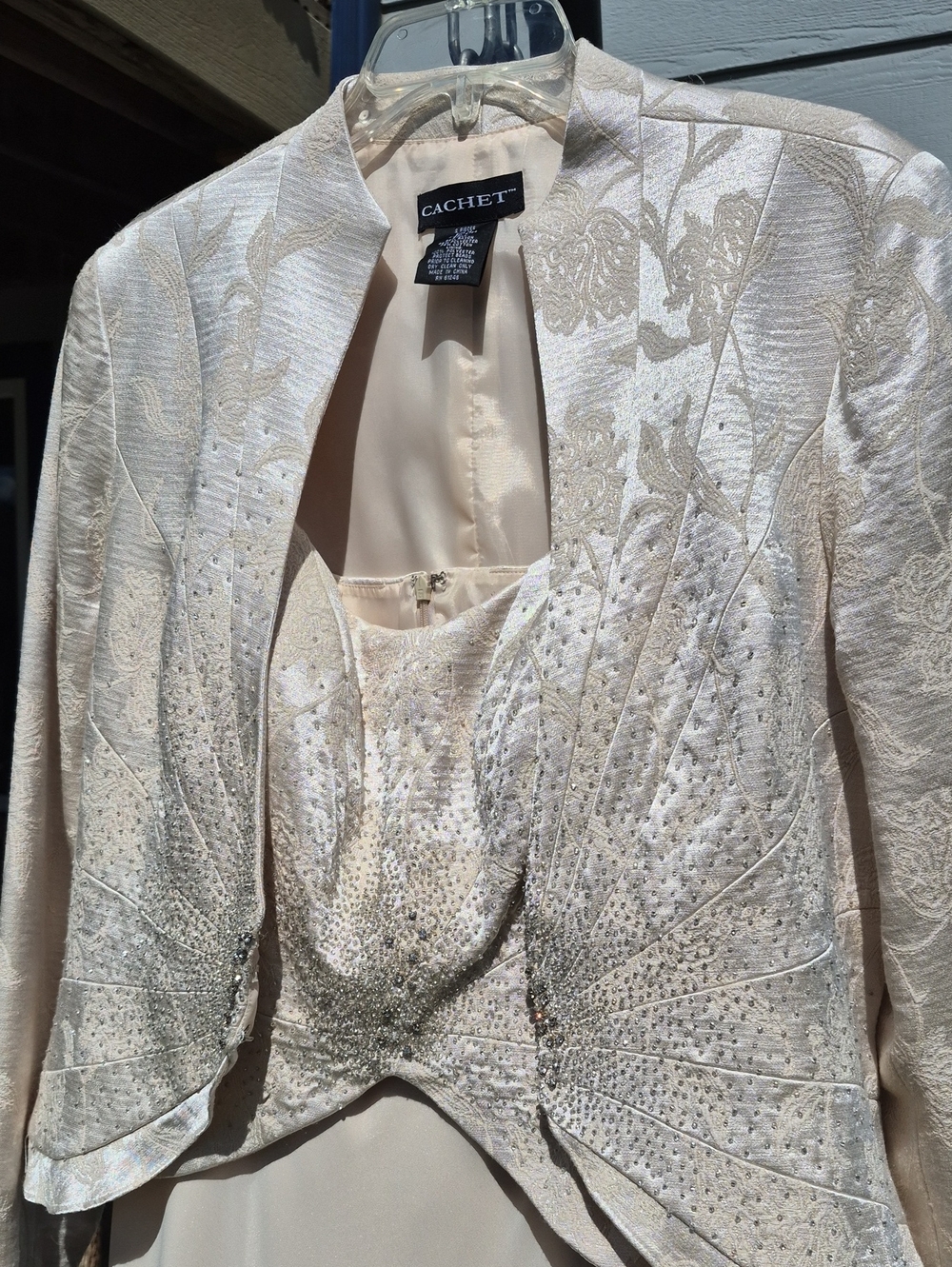 Cachet Women's Ivory Embroidered Evening Jacket - Picture 8 of 10
